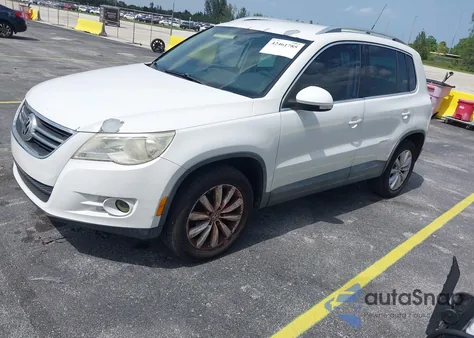 2011 Volkswagen Tiguan Se from USA, damaged, VIN WVGAV7AX9BW514225